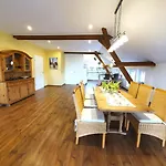 Tolstefanz Apartament *