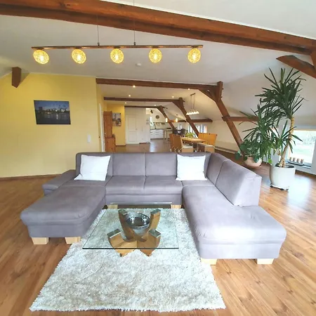 Apartament Tolstefanz